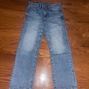 American Eagle Outfitters Men's Light Wash Straight Jeans
